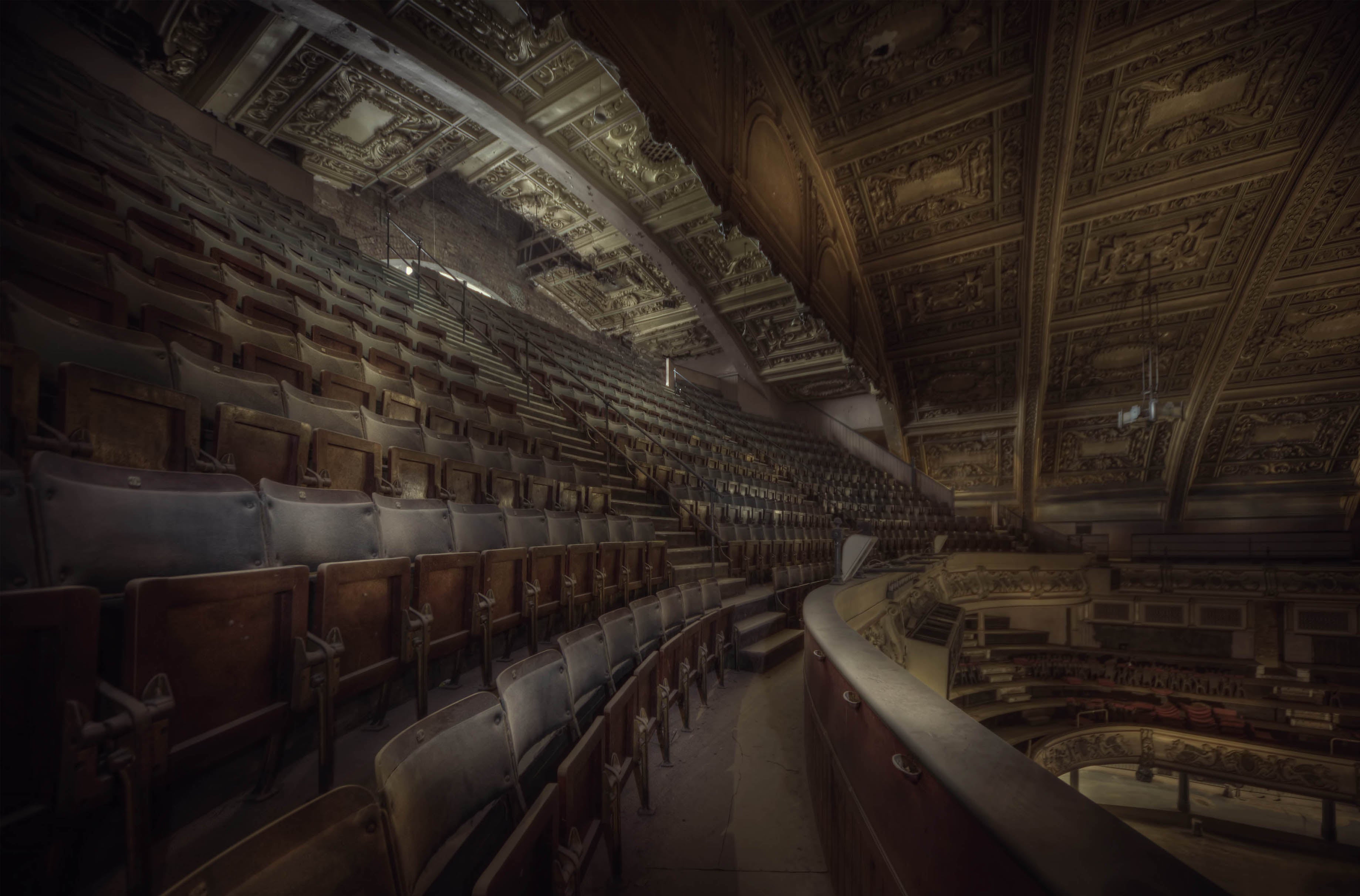 Abandoned Planet von Govia, Andre