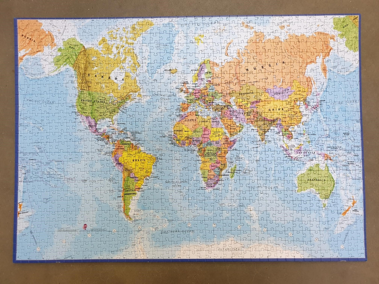 Welt Puzzle - 1000 Teile (Englische Ausgabe)